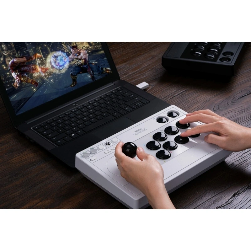 8BitDo Arcade Stick Xbox Series X|S / Xbox One / PC fehér vezeték nélküli kontroller