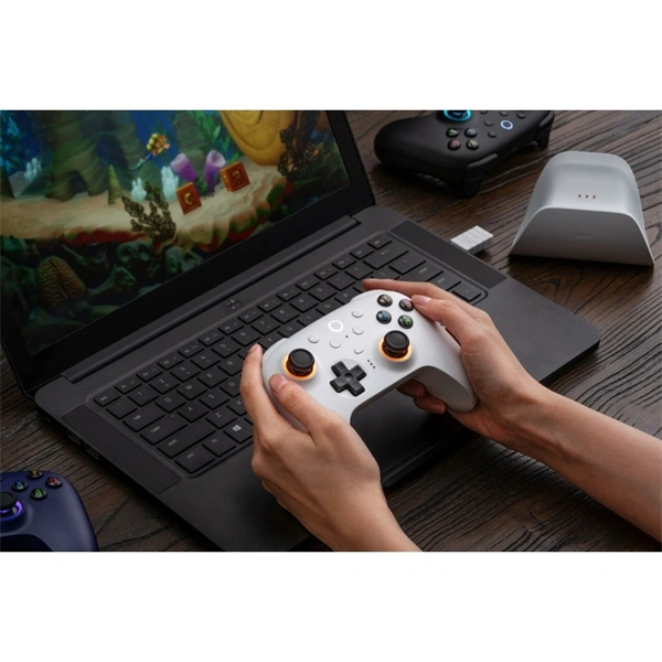 8BitDo Ultimate 2 Nintendo Switch / Switch 2 / PC Hall-Effect fehér vezeték nélküli kontroller