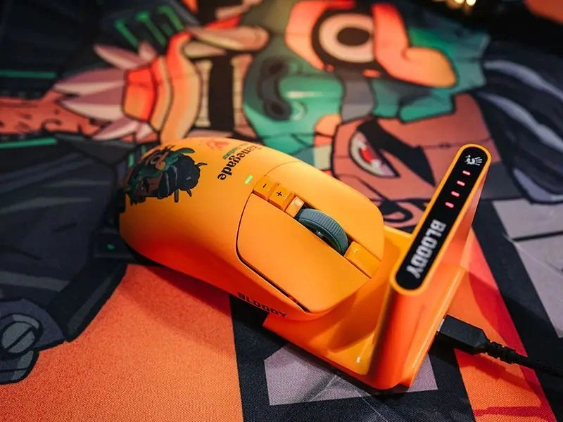 A4-Tech Bloody R72 Ultra Duo Renegade Sunset vezeték nélküli sárga gamer egér