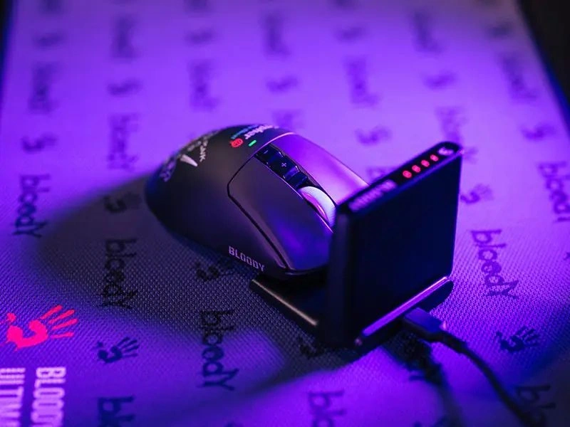 A4-Tech Bloody R73 Ultra Duo Cypher Ghost vezeték nélküli fekete gamer egér