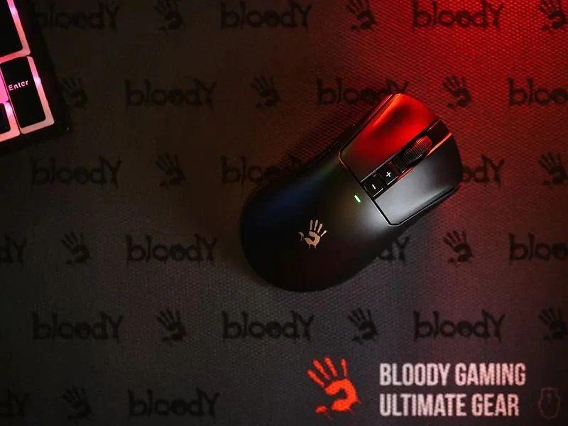 A4-Tech Bloody R73 Ultra vezeték nélküli fekete gamer egér