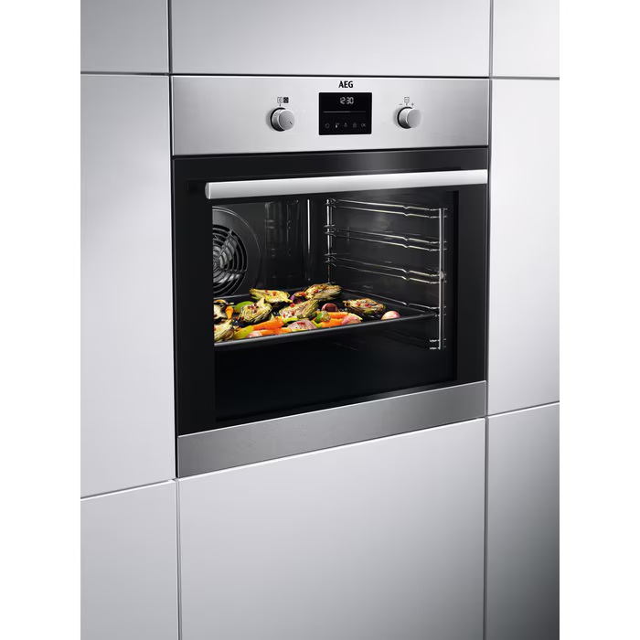 AEG BPS351161M SteamBake inox, beépíthető, sütőtér: 72L, grill, légkeverés, pirolitikus, sütő