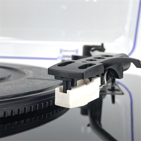 Aiwa GBTUR-120BK USB/Bluetooth/bakelit fekete lemezjátszó (Újracsomagolt)