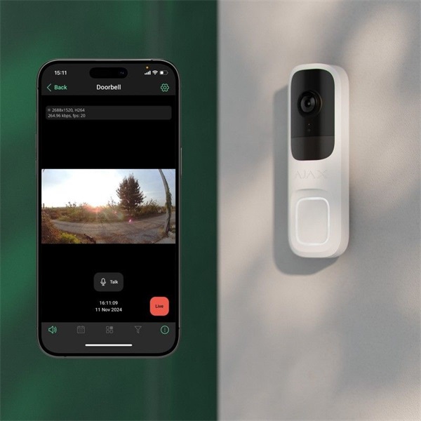 Ajax DoorBell vezeték nélküli kültéri AI video kaputelefon, PIR mozgásérzékelővel, fehér
