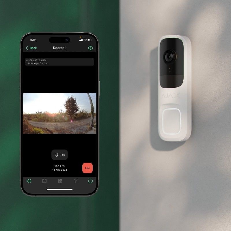 Ajax DoorBell vezeték nélküli kültéri AI video kaputelefon, PIR mozgásérzékelővel, fehér