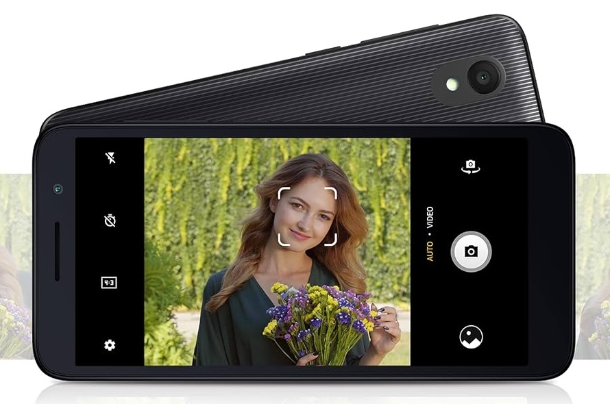 Alcatel 1 DS 2021 5" 16GB Dual SIM fekete okostelefon + DominoFix Quick alapcsomag