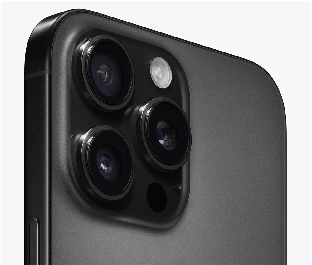 Apple iPhone 16 Pro Max 6,9" 5G 8/256GB fekete titán okostelefon (Használt A+)