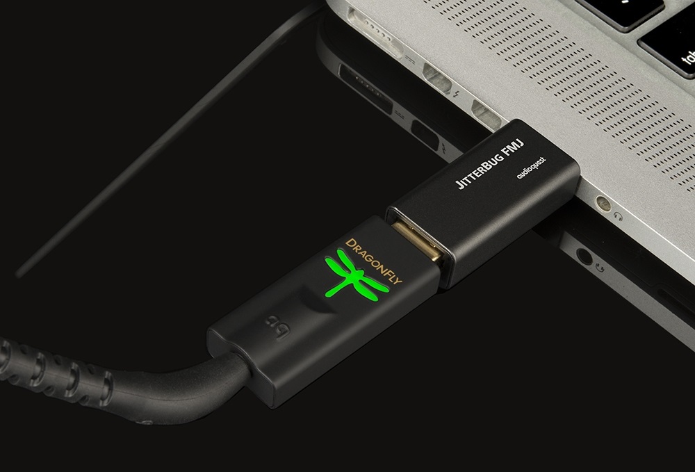 AudioQuest JitterBug FMJ USB 2.0 digitális adat- és tápzaj szűrő