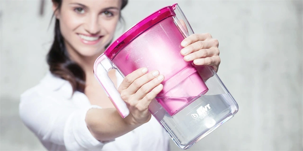 BWT Vida Manual 125258571 2,6l pink vízszűrő kancsó
