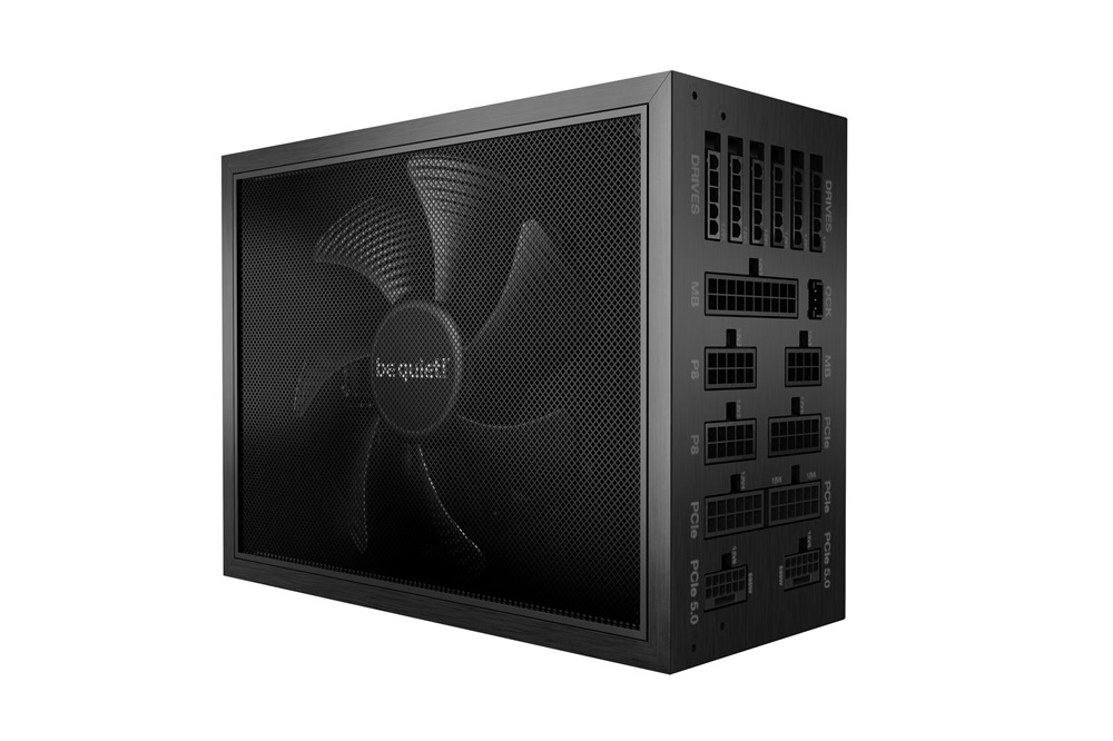 Be Quiet! Dark Power Pro 13 1600W 80+ Titanium (PCIe 5.0) ventillátorral dobozos tápegység