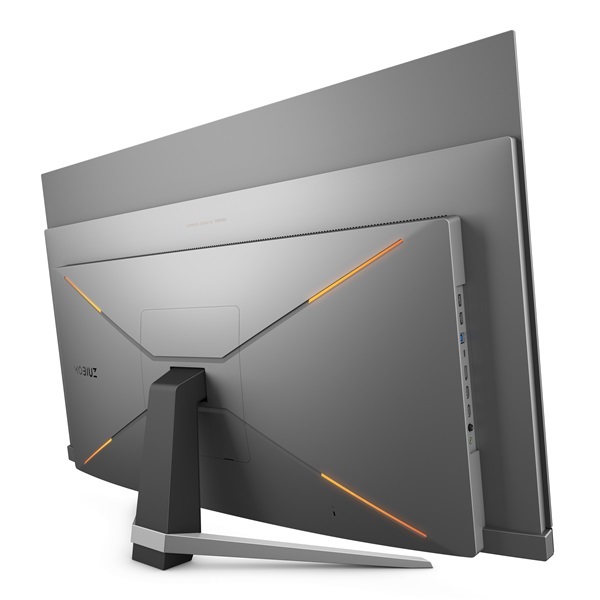 BenQ 48" EX480UZ UHD IPS 120Hz USB-C/HDMI/USB-A/DP monitor