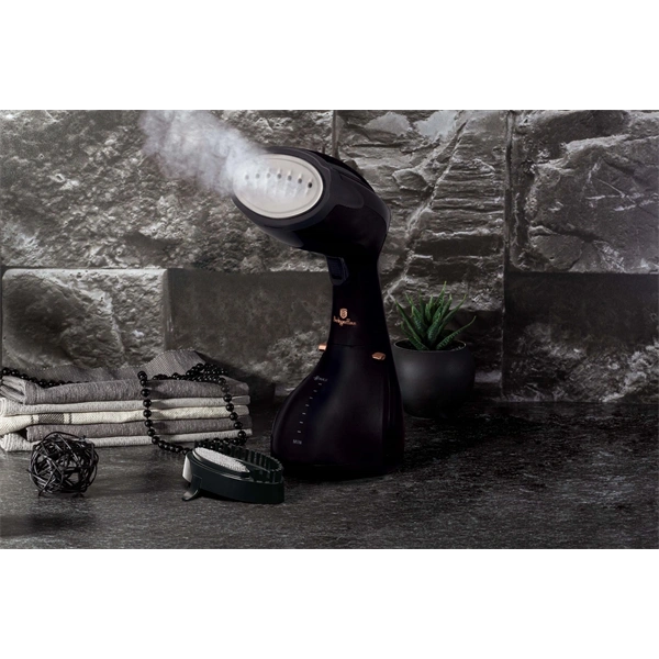 Berlinger Haus BH/9436 2 kefével fekete- rózsaarany kézi ruhagőzölő