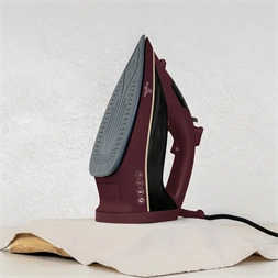 Berlinger Haus BH/9595 matt bordó gőzölős vasaló