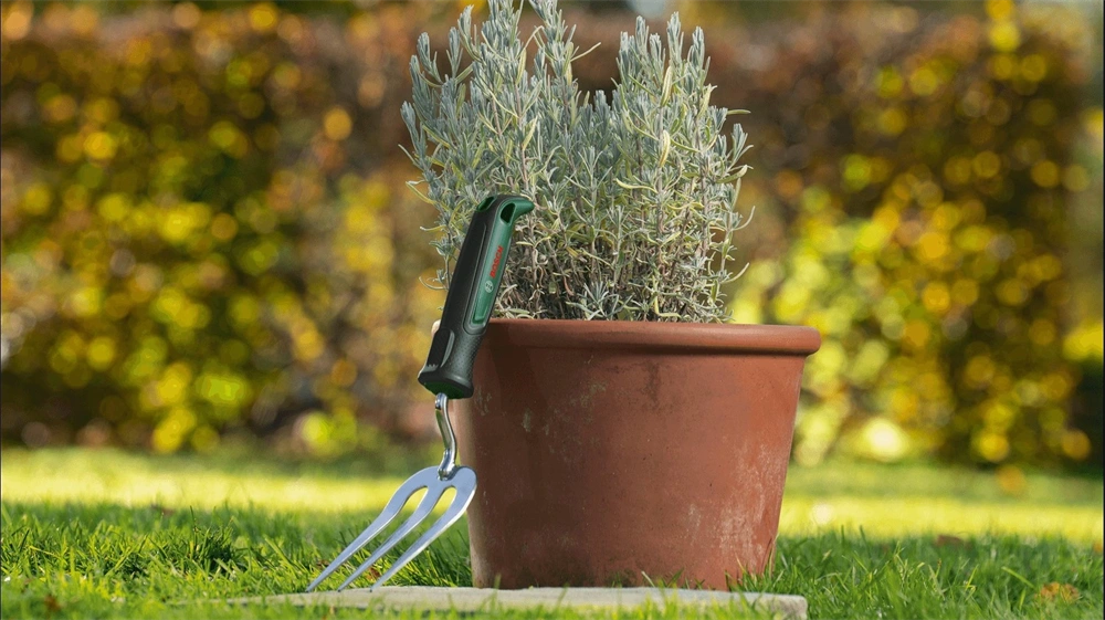 Bosch 06008B5400 virágvilla