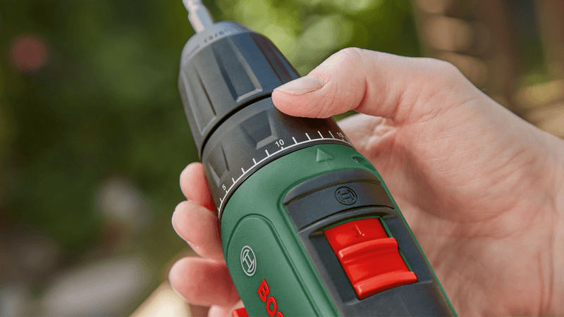 Bosch 06039D4101 UniversalImpact 18V 1x1,5Ah kofferban akkus ütvefúró-csavarozó