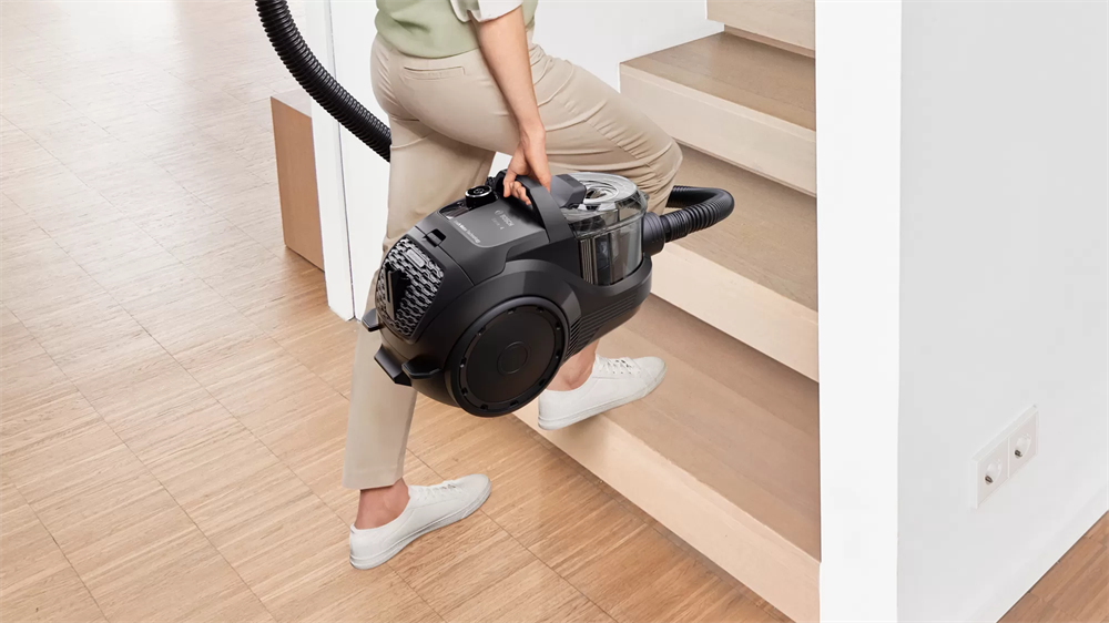 Bosch BGC21X300 Serie4 fekete porzsák nélküli porszívó