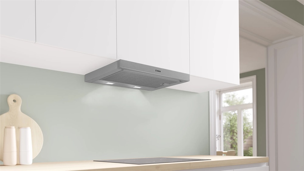 Bosch DFL064W53 ezüst, beépíthető, kihúzható, méret:59,8 cm, zajszint:67 dB, páraelszívó