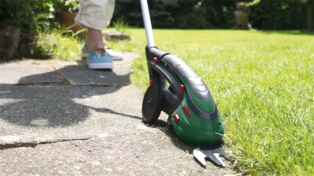 Bosch Isio akkumulátoros bokorvágó- és fűnyíró olló