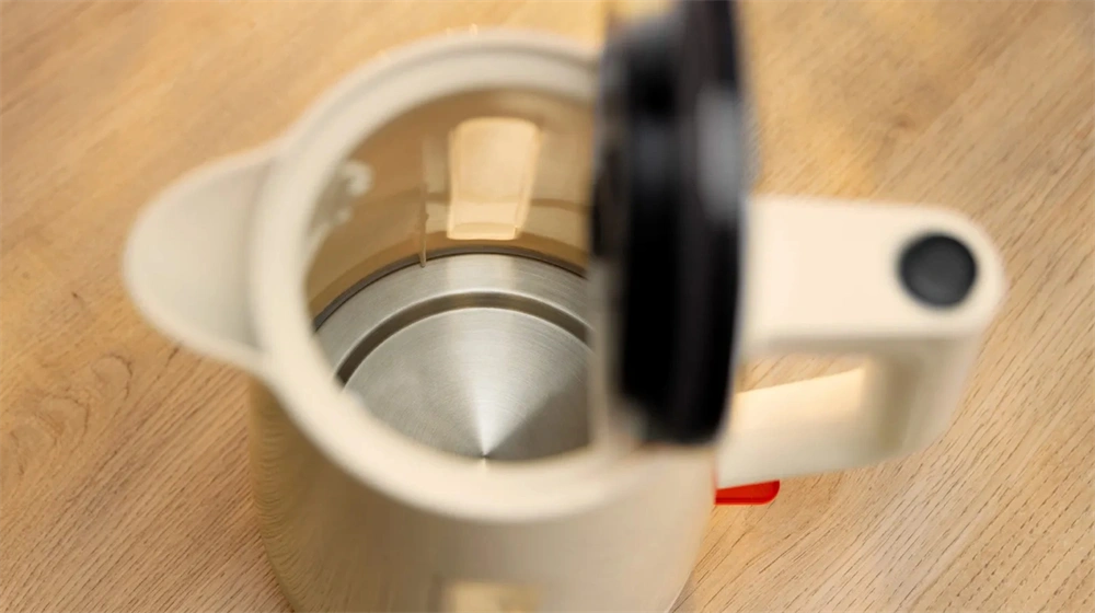 Bosch TWK1M127 1,7 L -es bézs vízforraló