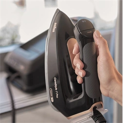 Braun IS7286BK fekete gőzállomás