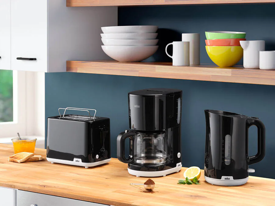 Braun WK1100BK 1,7L-es fekete vízforraló