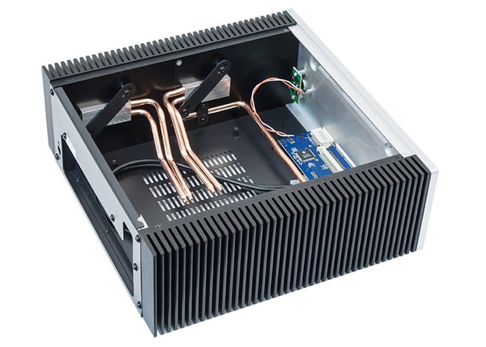 CHIEFTEC HF-200SL ezüst (táp nélküli) mini-ITX ház