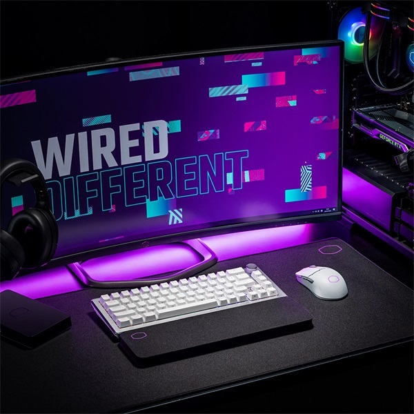 COOLER MASTER Vezeték Nélküli Egér MM712 Gaming, Optikai, 6 gombos, 19000dpi, RGB világítás, Fehér