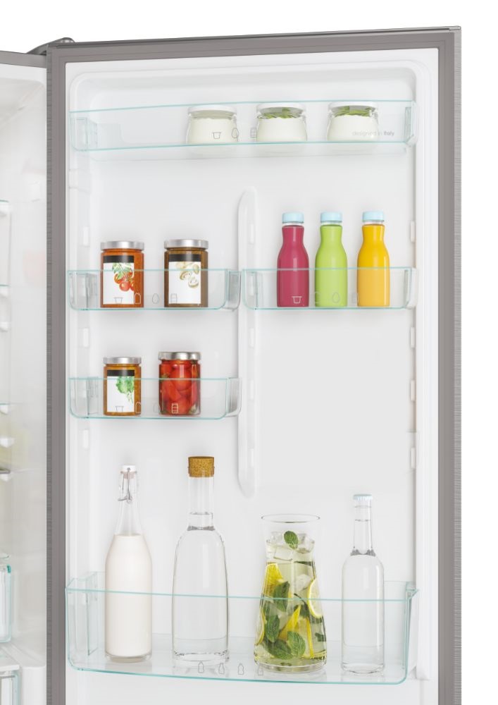 Candy CCE7T620EX ezüst, alulfagyasztós, Hűtő:258L, Fagyasztó:119L, No frost hűtőszekrény