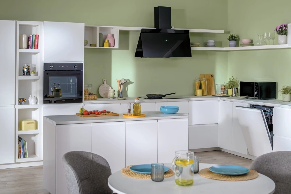 Candy CMGA25TNDB 900W 25L fekete mikrohullámú sütő