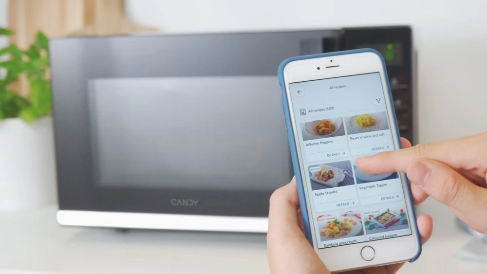 Candy CMWA20TNDB 700W 20L fekete mikrohullámú sütő