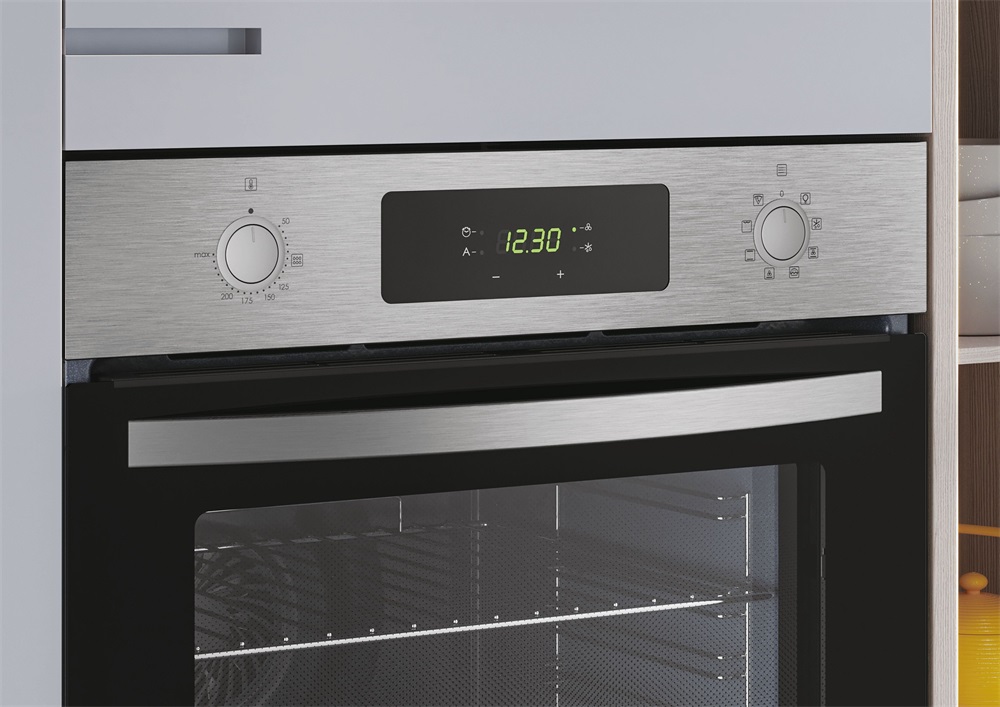 Candy FCP605XL/ECH64CC inox, beépíthető, kerámialapos, elektromos, főzőzóna: 4, sütő:65L, grill, tűzhely