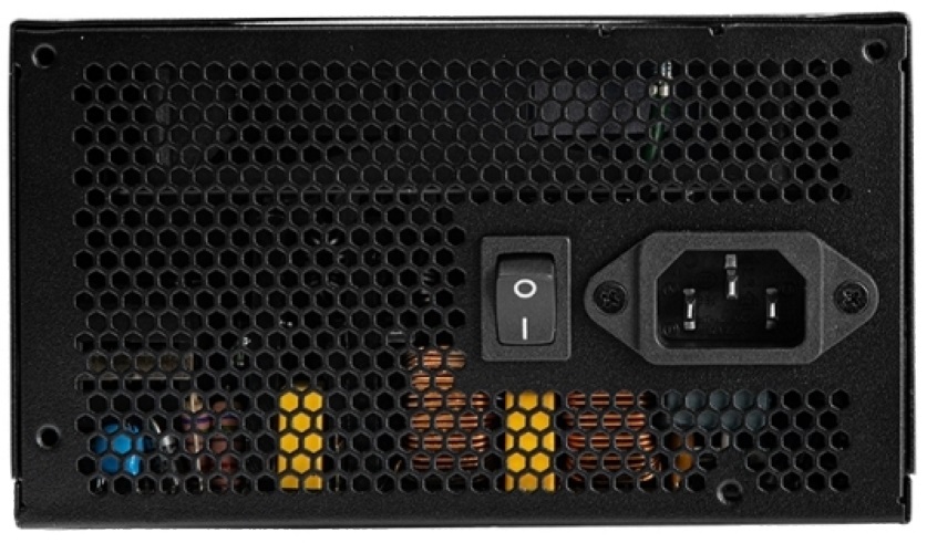 Chieftec CHIEFTRONIC PowerUp 650W 80+ Gold ventillátorral dobozos tápegység