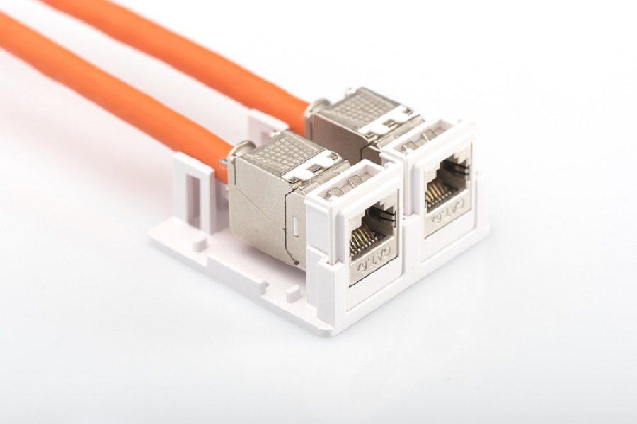 DIGITUS AT-AG 302A-WH 2-es fehér zónarendező