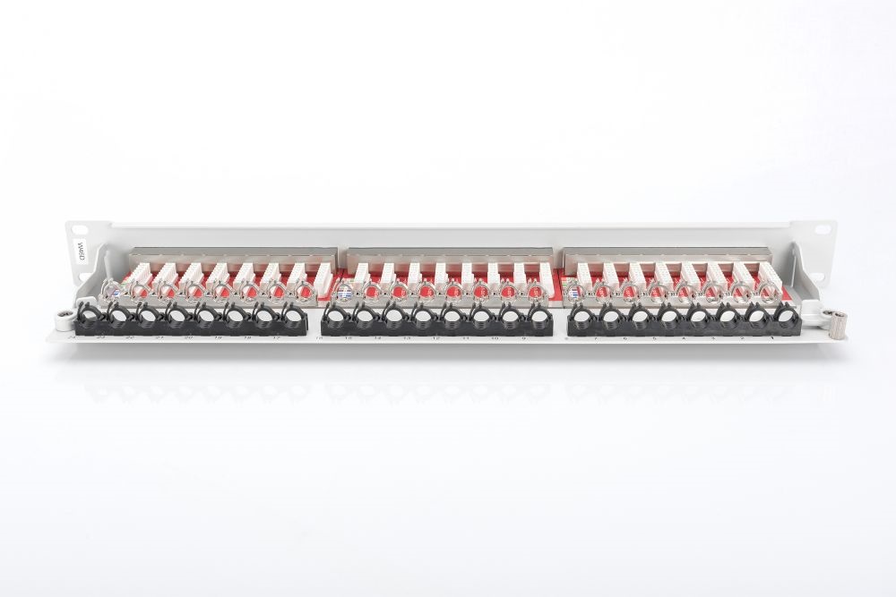 DIGITUS CAT6A 24port 19" 1U kompakt szürke árnyékolt Patch Panel