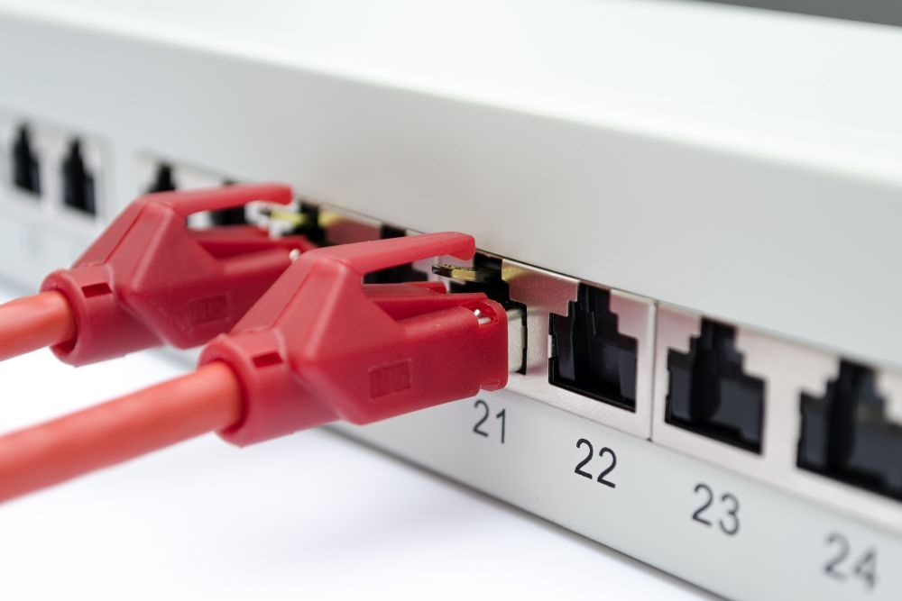 DIGITUS CAT6A 24port 19" 1U kompakt szürke árnyékolt Patch Panel