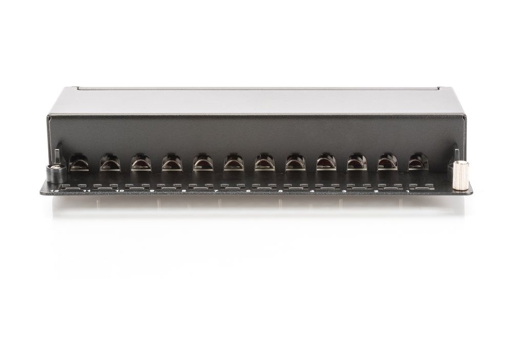 DIGITUS CAT6A HD 12port asztali fekete árnyékolt patch panel