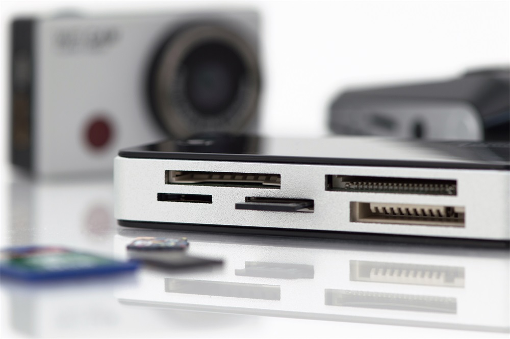 DIGITUS DA-70330-1 All In One USB 3.2 Gen 1 kártyaolvasó