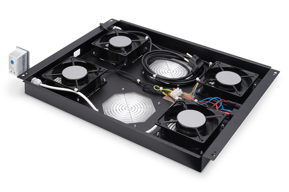 DIGITUS DN-19 FAN-4-SRV-B  4-es termosztátos fekete tetőventilátor Unique szerverszekrényhez