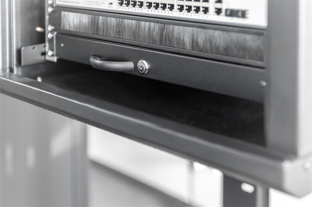 DIGITUS DN-19 KEY-1U-SW 19” 1U fekete billentyűzet és dokumentumtároló fiók