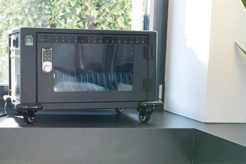 DIGITUS DN-45003 16 állomásos (max. 14") tablet és notebook töltőkocsi (Használt - B)