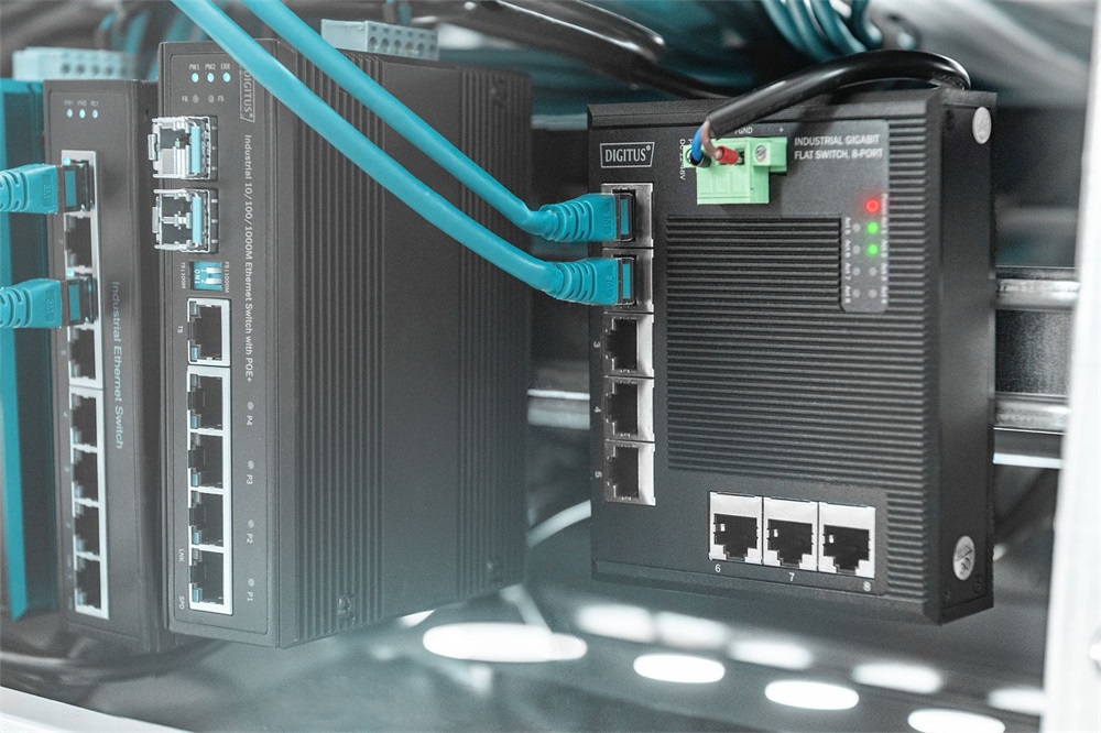 DIGITUS DN-651127 8x GbE Lan port nem menedzselhető ipari switch