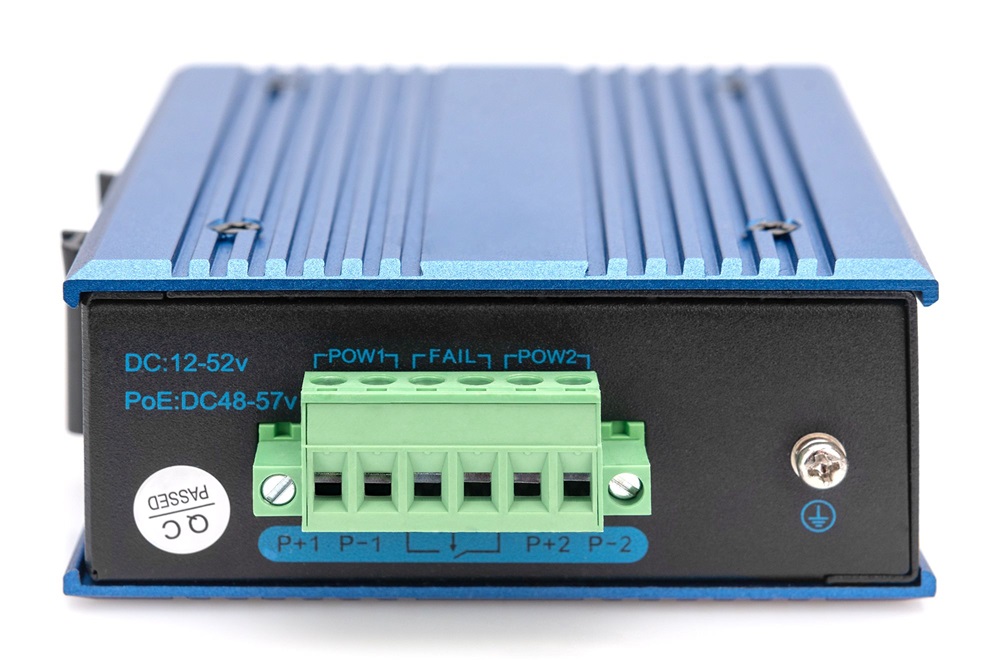 DIGITUS DN-651131 4x 10/100Mbps FE Lan port 1x SFP port PoE 100W nem menedzselhető ipari switch