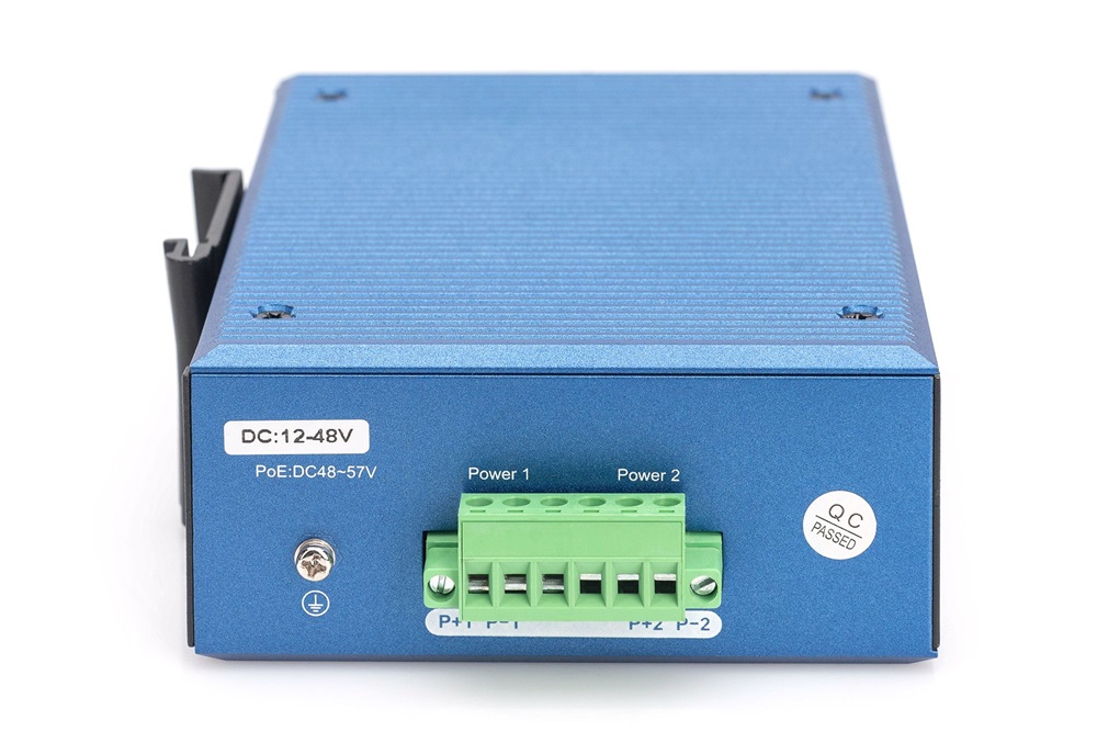 DIGITUS DN-651155 4x GbE Lan port 2x SFP port PoE 100W menedzselhető ipari switch
