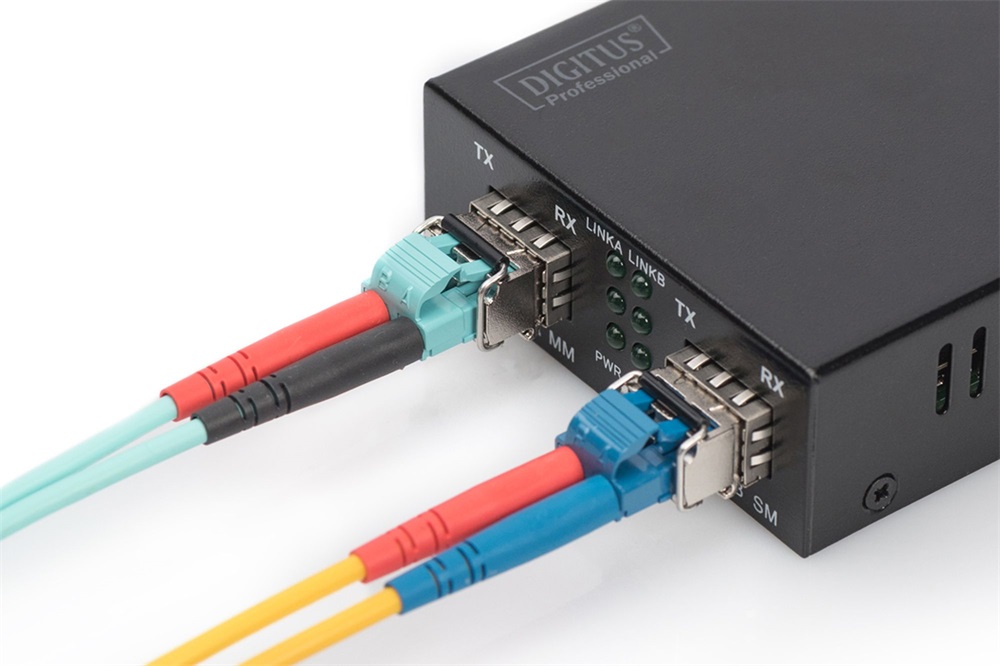 DIGITUS DN-81000-04 Gigabit 1.25Gbps multimodusú LC HP/HPE kompatibilis SFP modul