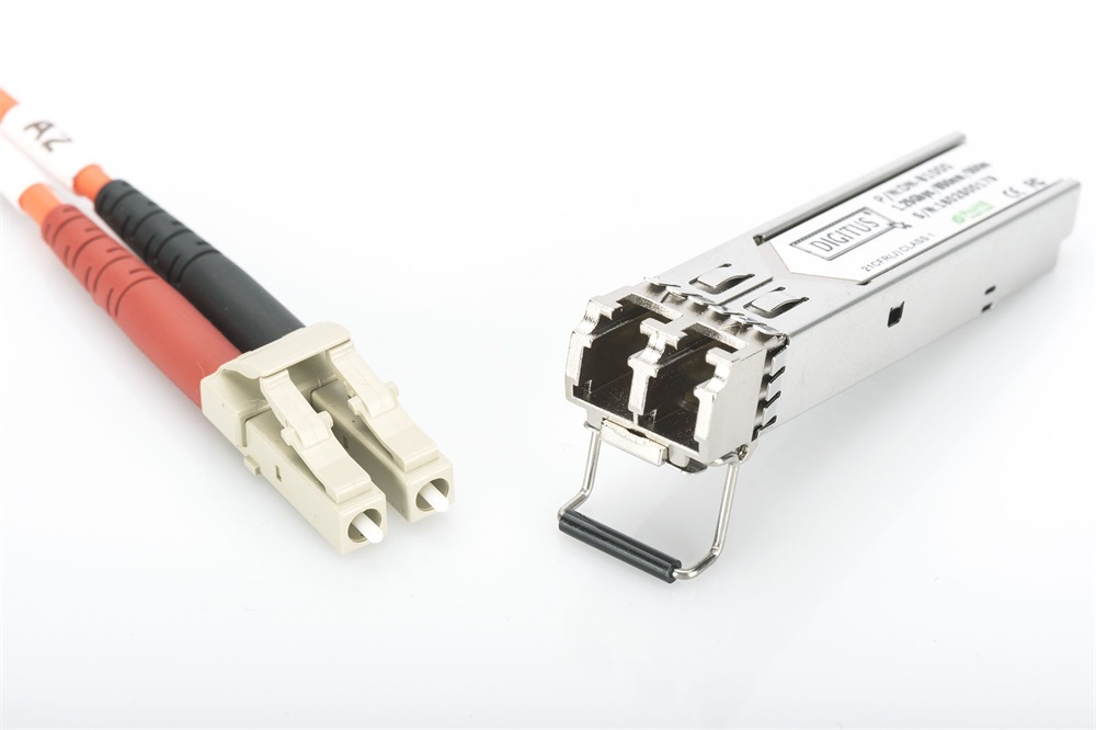 DIGITUS DN-81000-04 Gigabit 1.25Gbps multimodusú LC HP/HPE kompatibilis SFP modul
