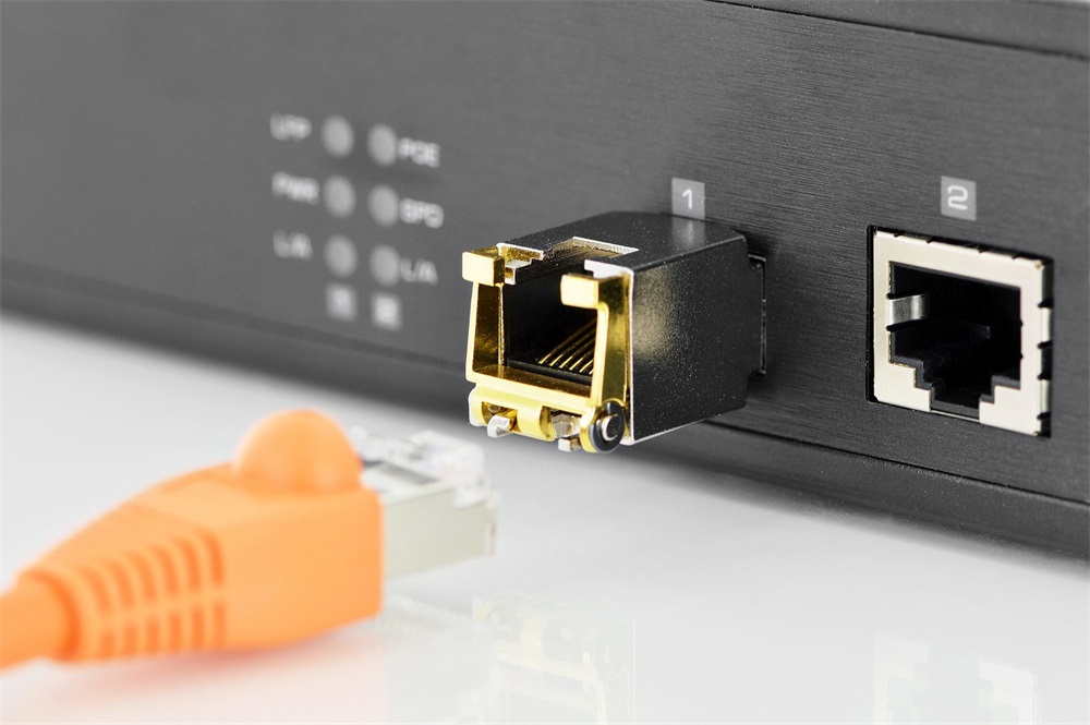 DIGITUS DN-81005-01 Gigabit 1.25 Gbps 10/100/1000Base-T 100m HP kompatibilis RJ45 Réz modul
