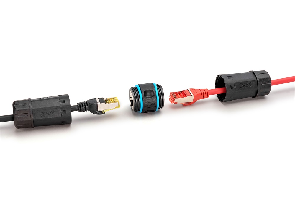 DIGITUS DN-93638 CAT6A IP68 kültéri RJ45 toldó