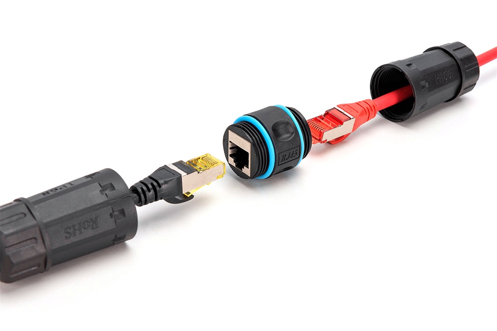 DIGITUS DN-93638 CAT6A IP68 kültéri RJ45 toldó