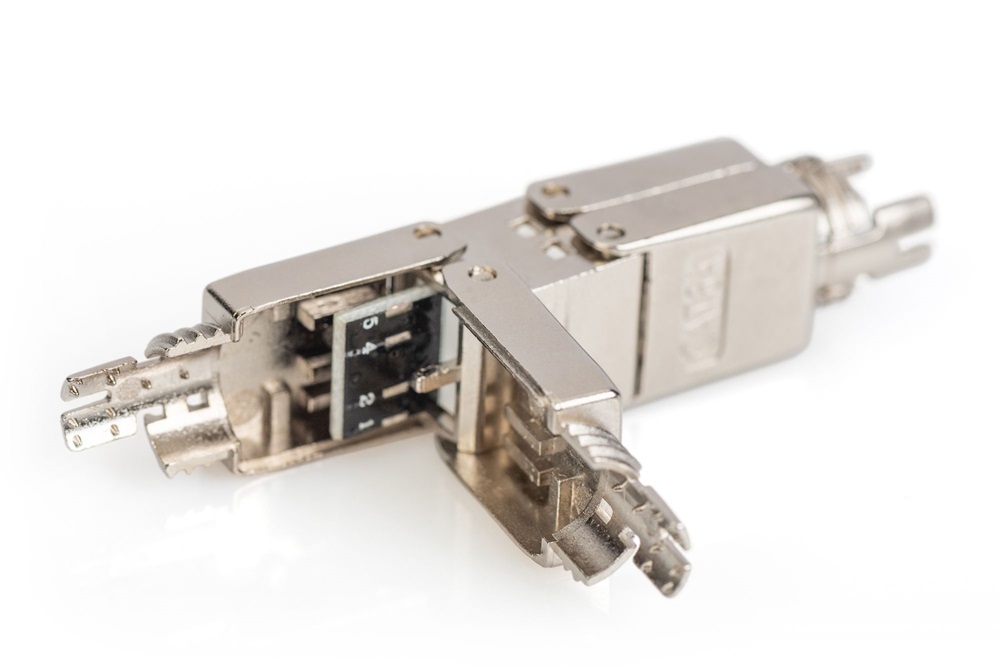 DIGITUS DN-93912 CAT6A árnyékolt 500MHz kábeltoldó