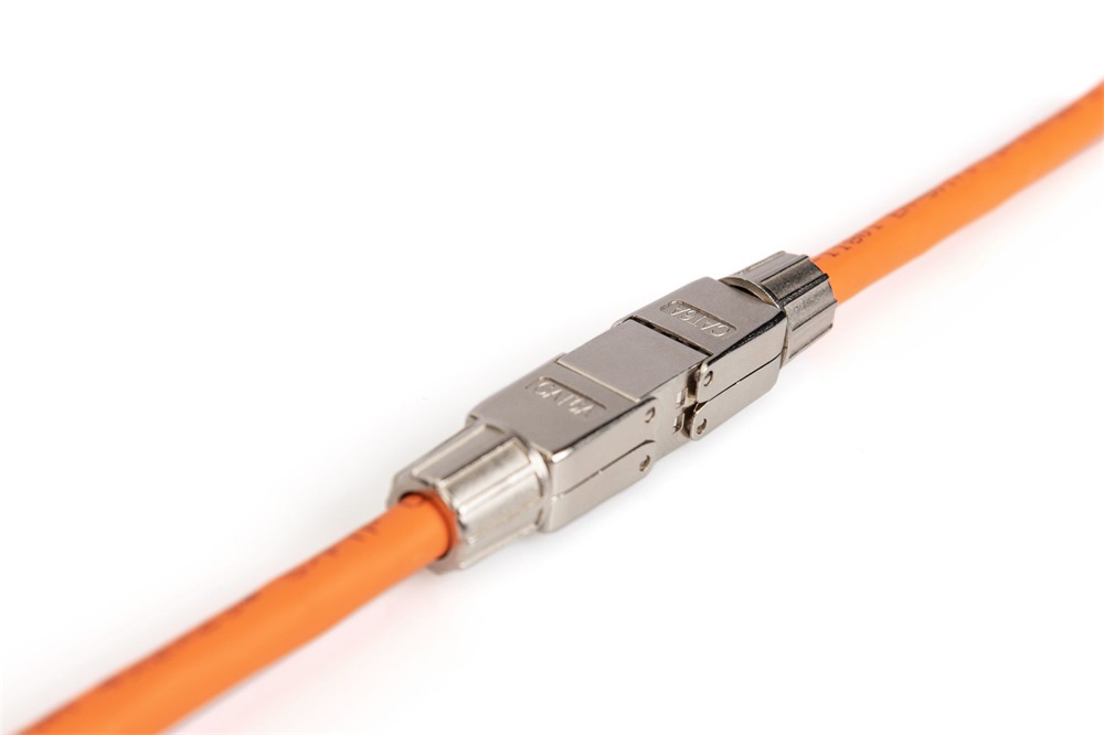 DIGITUS DN-93912 CAT6A árnyékolt 500MHz kábeltoldó